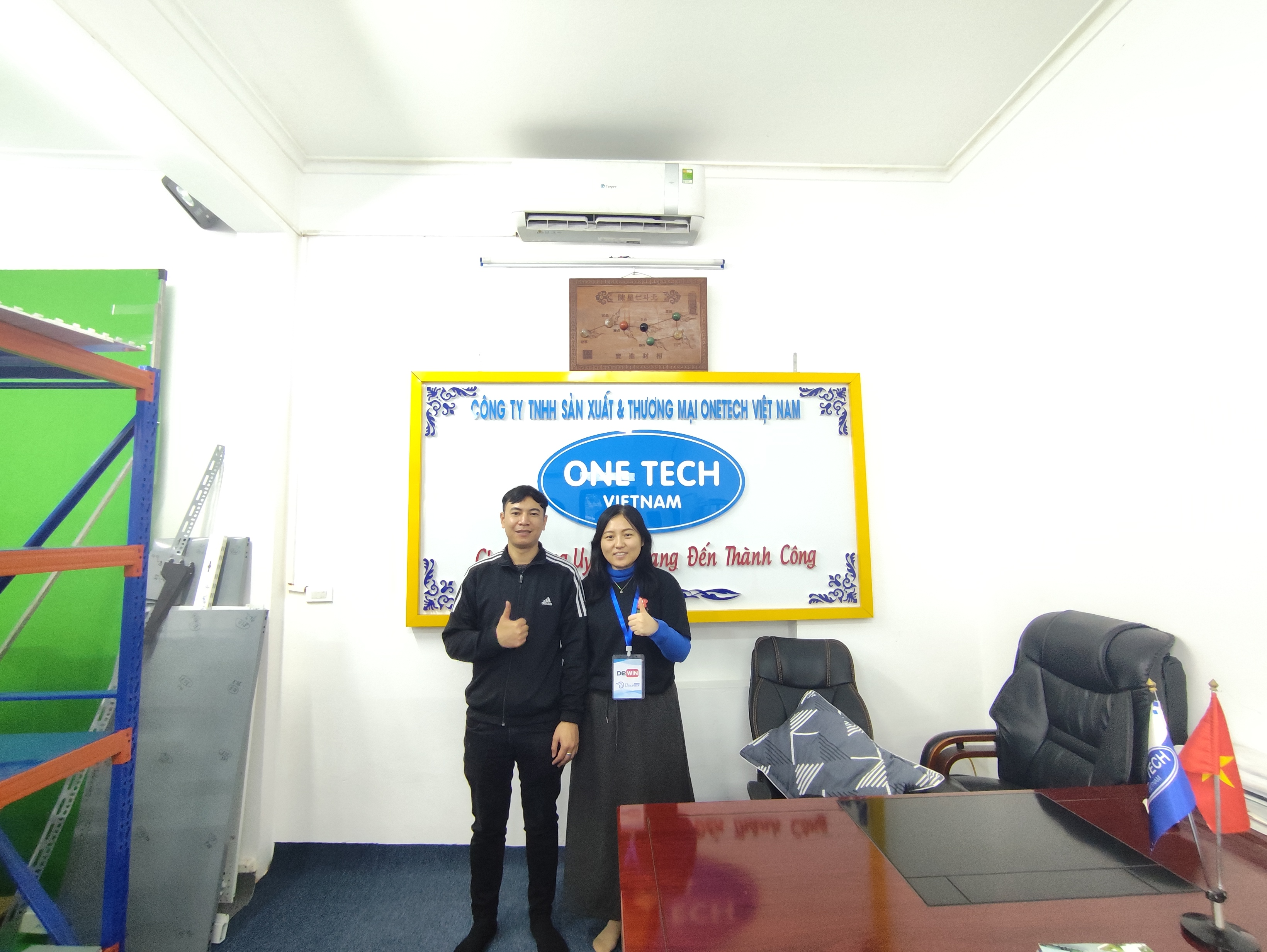 Photo with sales.jpg